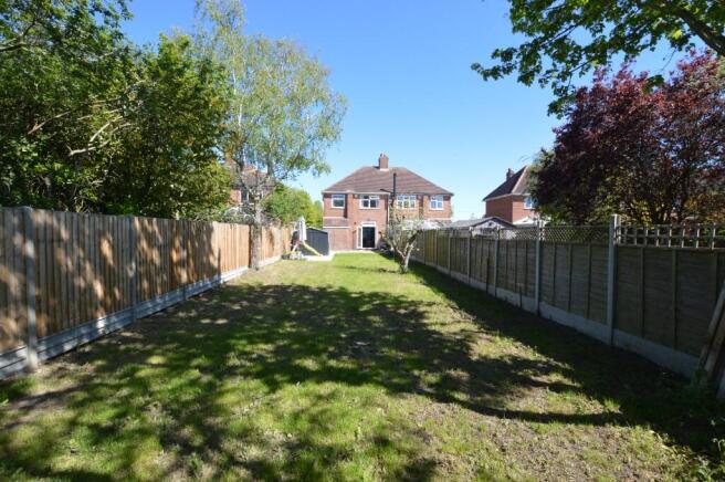 3 bed property, in Station Road, £367,500