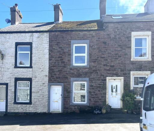 3 bed property, in 62 Pica Cottages, £15,000