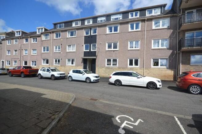3 bed property, in 9K, £60,000