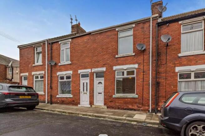 2 bed property, in 6 Ruby Street, £45,000