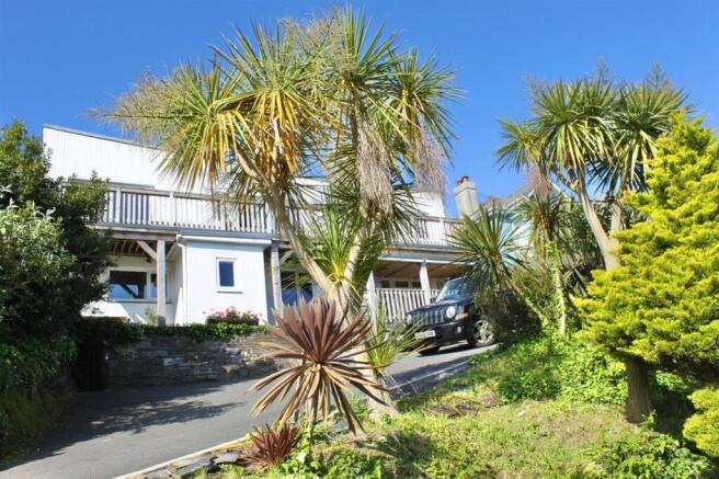 4 bed property, in Mevagissey, £524,000