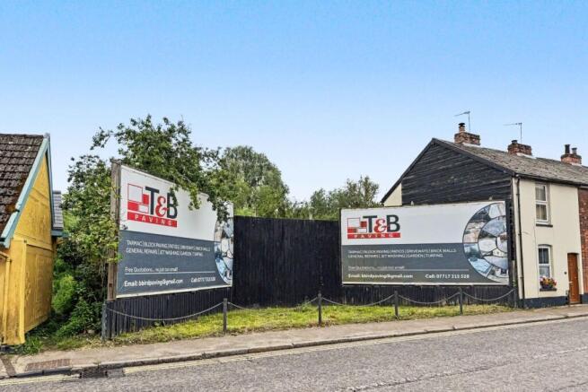 Land, in Land on the South East side of, £75,000