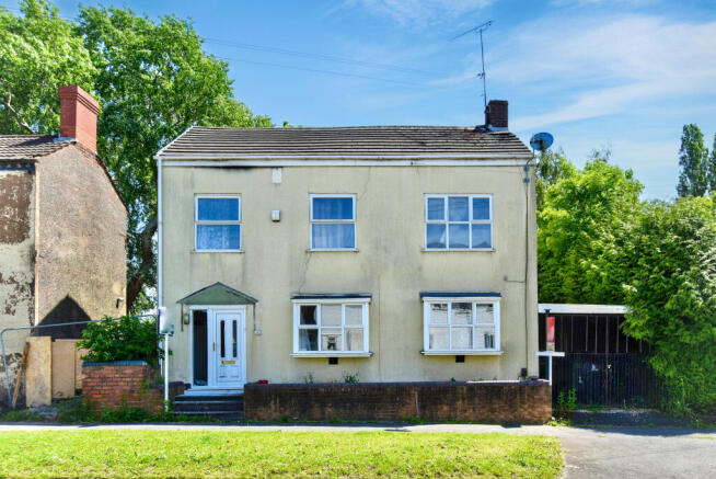 4 bed property, in Roseville Precinct, £130,000
