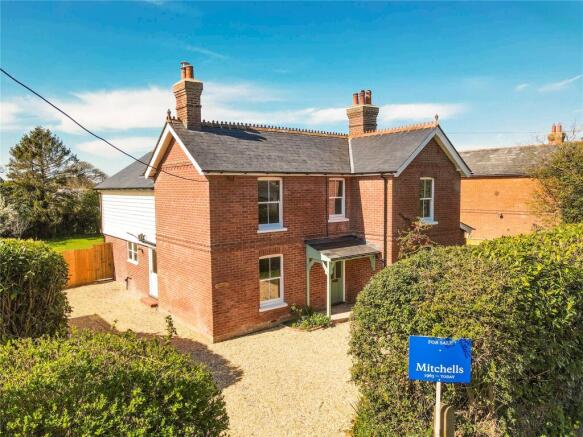 5 bed property, in Everton Road, £850,000