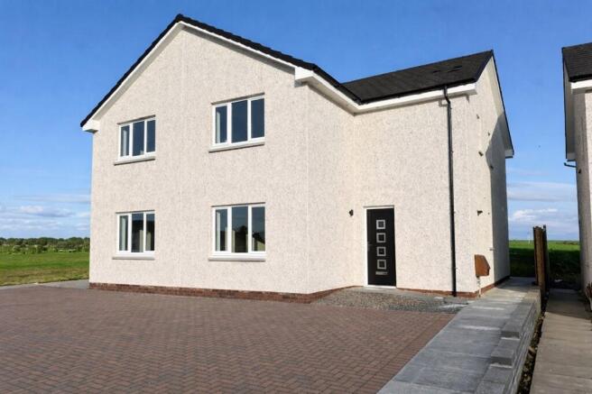 3 bed property, in 13 John Street, £195,000