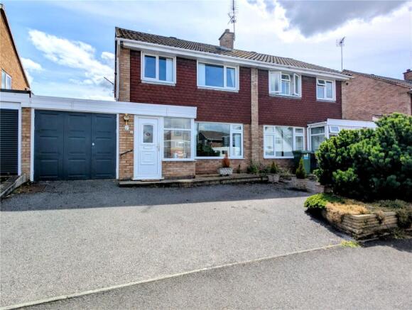 3 bed property, in Beeches Road, £265,000