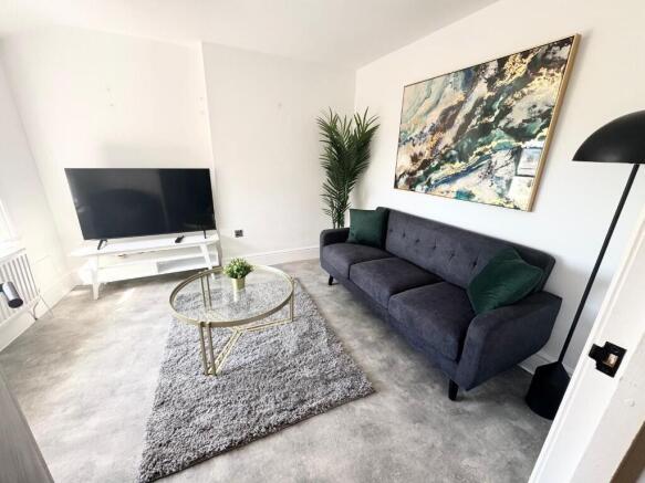 1 bed property, in Apartment 4, £150,000