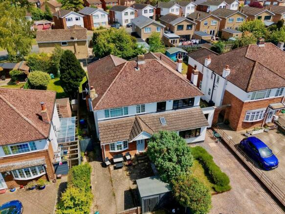 4 bed property, in Weston Way, £650,000