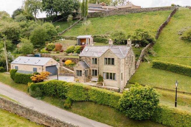 3 bed property, in Rose Cottage, £650,000