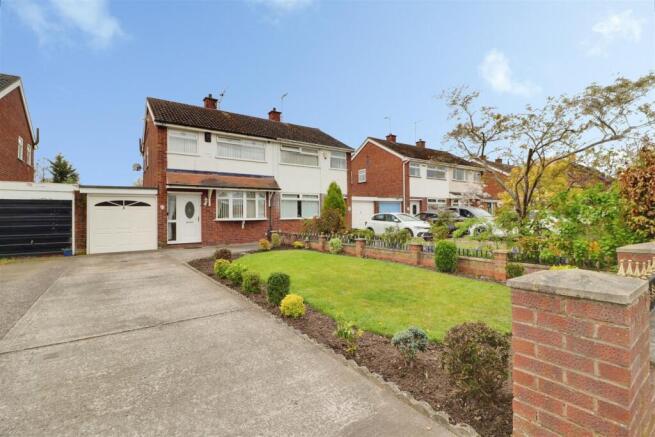 3 bed property, in Remer Street, £210,000