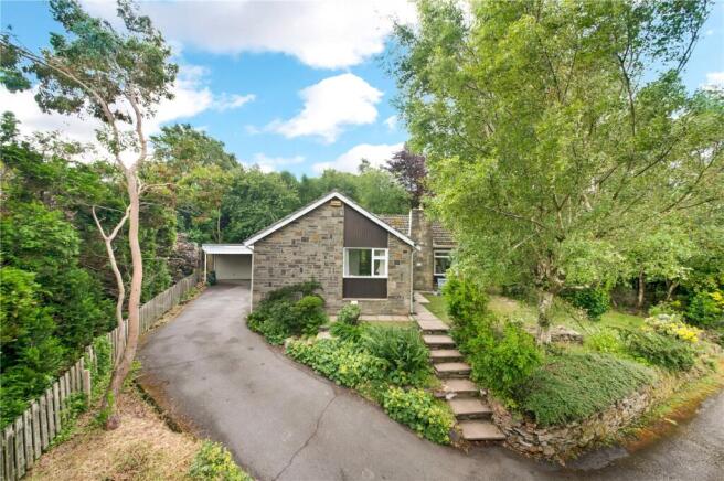 3 bed property, in Ashes Lane, £425,000