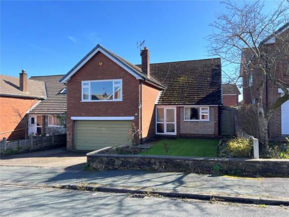 4 bed property, in Graham Drive, £490,000