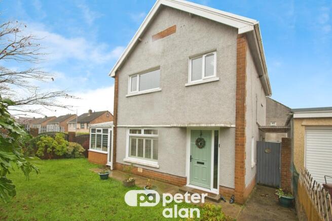 3 bed property, in Litchard Cross, £270,000