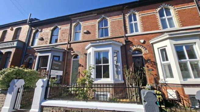 3 bed property, in Palm View, £430,000