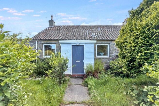 3 bed property, in Dunbar Street, £140,000