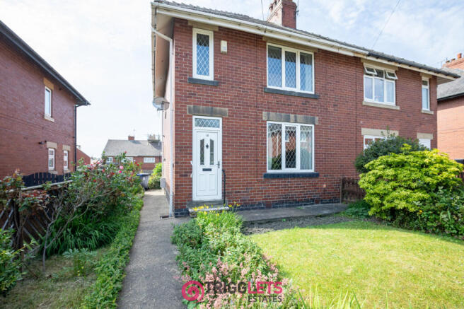 2 bed property, in Allott Crescent, £115,000