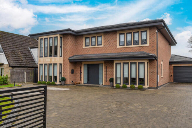 4 bed property, in North Houses Lane, £1,200,000