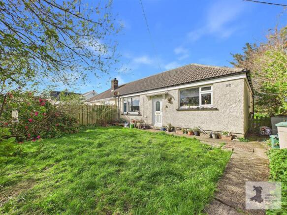 2 bed property, in Brynheulwen, £115,000