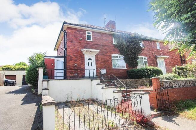 3 bed property, in Thicket Avenue, £185,000