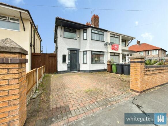 3 bed property, in Newlyn Avenue, £240,000