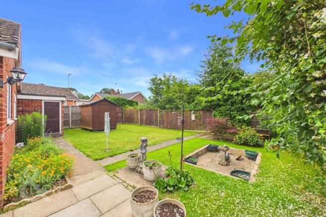 3 bed property, in Hardley Road, £275,000