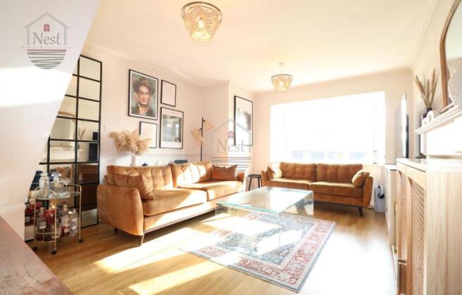 4 bed property, in Clos Nant Glaswg, £404,950