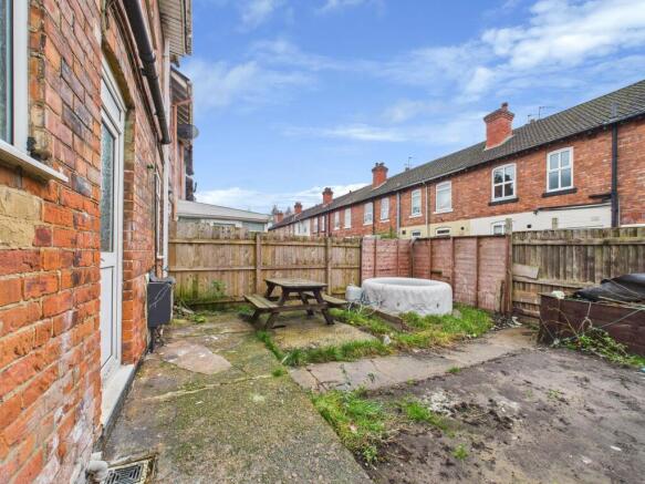 3 bed property, in Olympia Crescent, £155,000