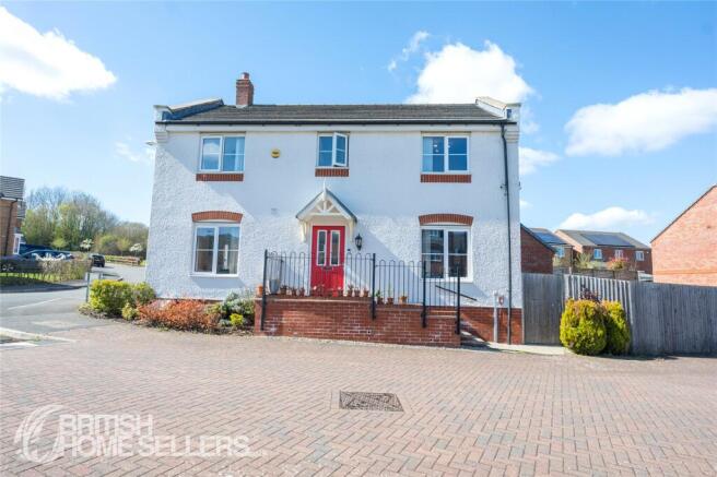 4 bed property, in Filey Drive, £425,000
