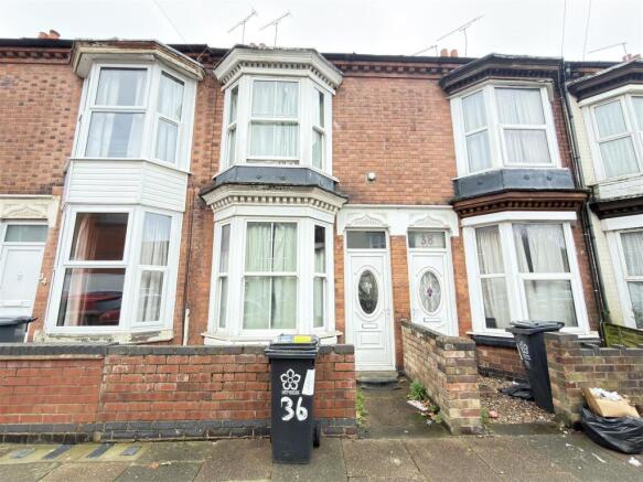 2 bed property, in Wilberforce Road, £159,950