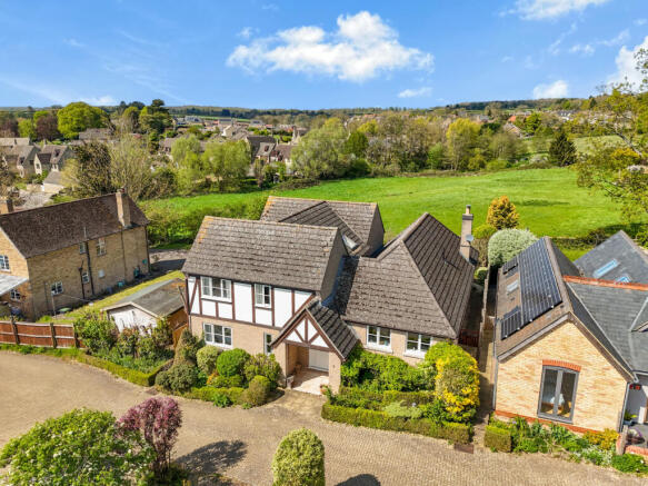 4 bed property, in Stoke Doyle Road, £795,000