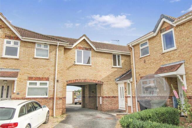 1 bed property, in Stallett Way, £85,000