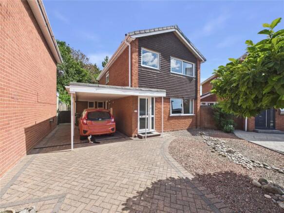 4 bed property, in Clee View, £350,000