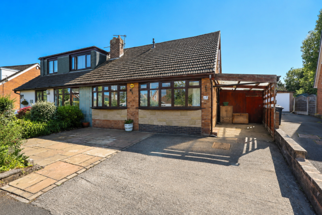 3 bed property, in Rutland Avenue, £220,000