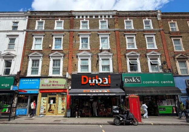 1 bed property, in Flat B, £250,000