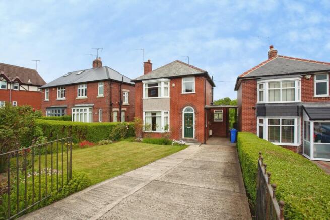 3 bed property, in High Greave, £290,000