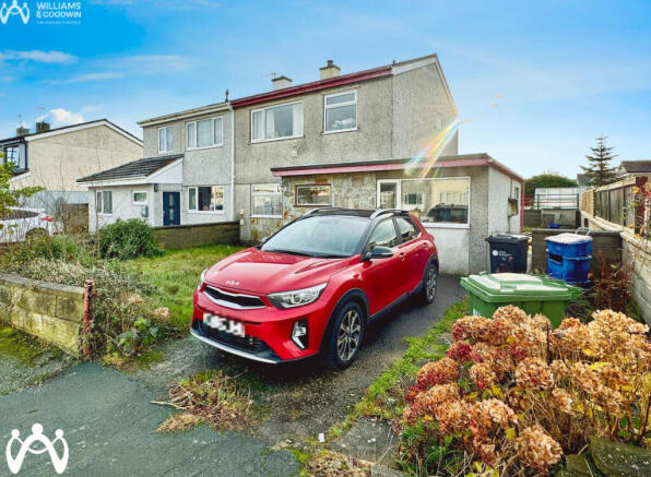 3 bed property, in Tynrhos Estate, £210,000