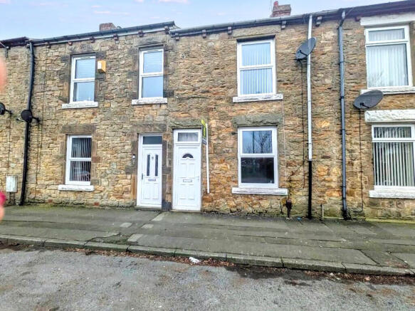 2 bed property, in Slaidburn Road, £55,000
