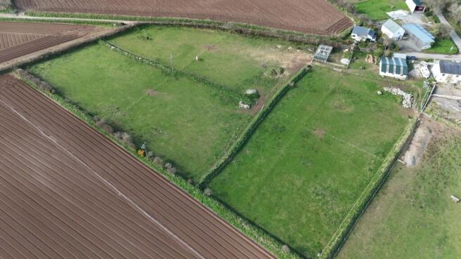 3 bed property, in White Cross, £525,000