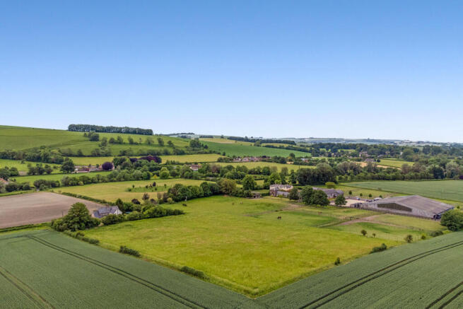 5 bed property, in Broad Chalke, £1,075,000