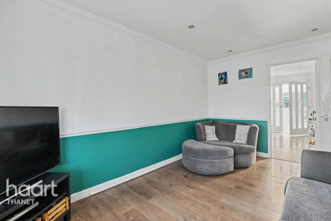 4 bed property, in Friends Avenue, £300,000
