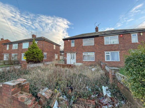 2 bed property, in 9 Rydal Avenue Grangetown, £30,000