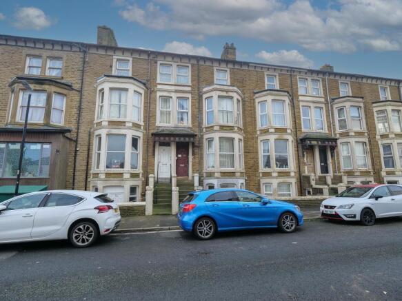 2 bed property, in Sefton Road, £70,000