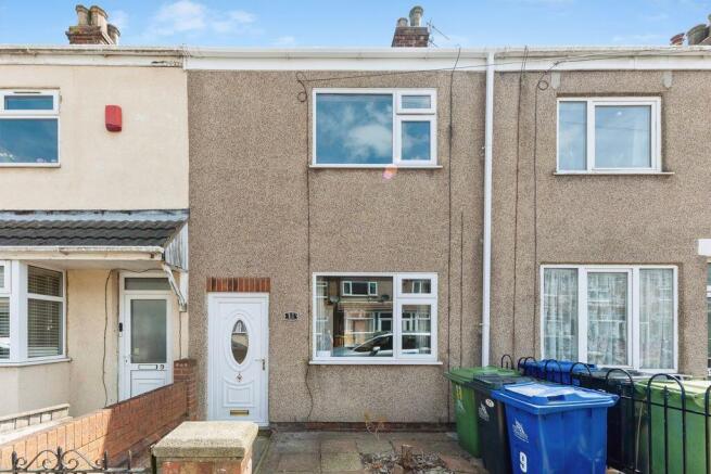 2 bed property, in Bentley Street, £105,000