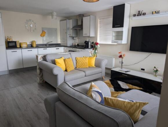 2 bed property, in Jesmond Grange, £139,000
