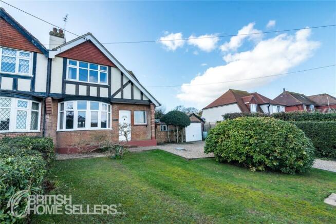 3 bed property, in Shepherds Way, £450,000