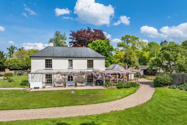 6 bed property, in Craddock, £1,750,000