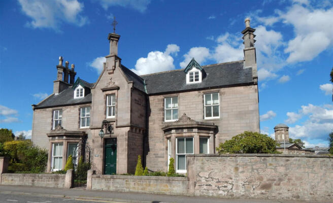 8 bed property, in Greyfriars House 8 Queen Street, £525,000