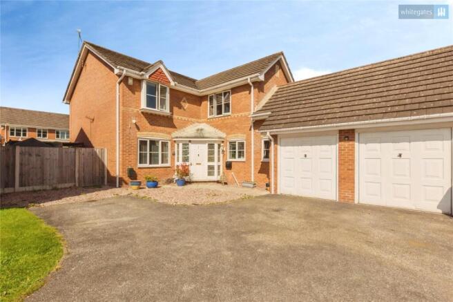 4 bed property, in Mills Way, £375,000