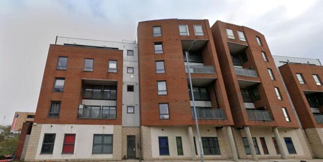2 bed property, in Apartment 9, £95,000
