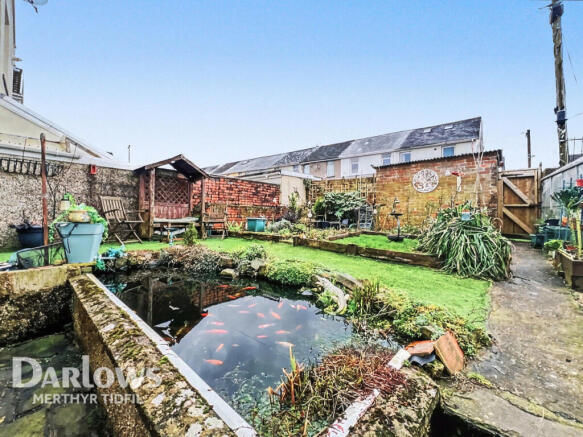 4 bed property, in Brecon Road, £235,000